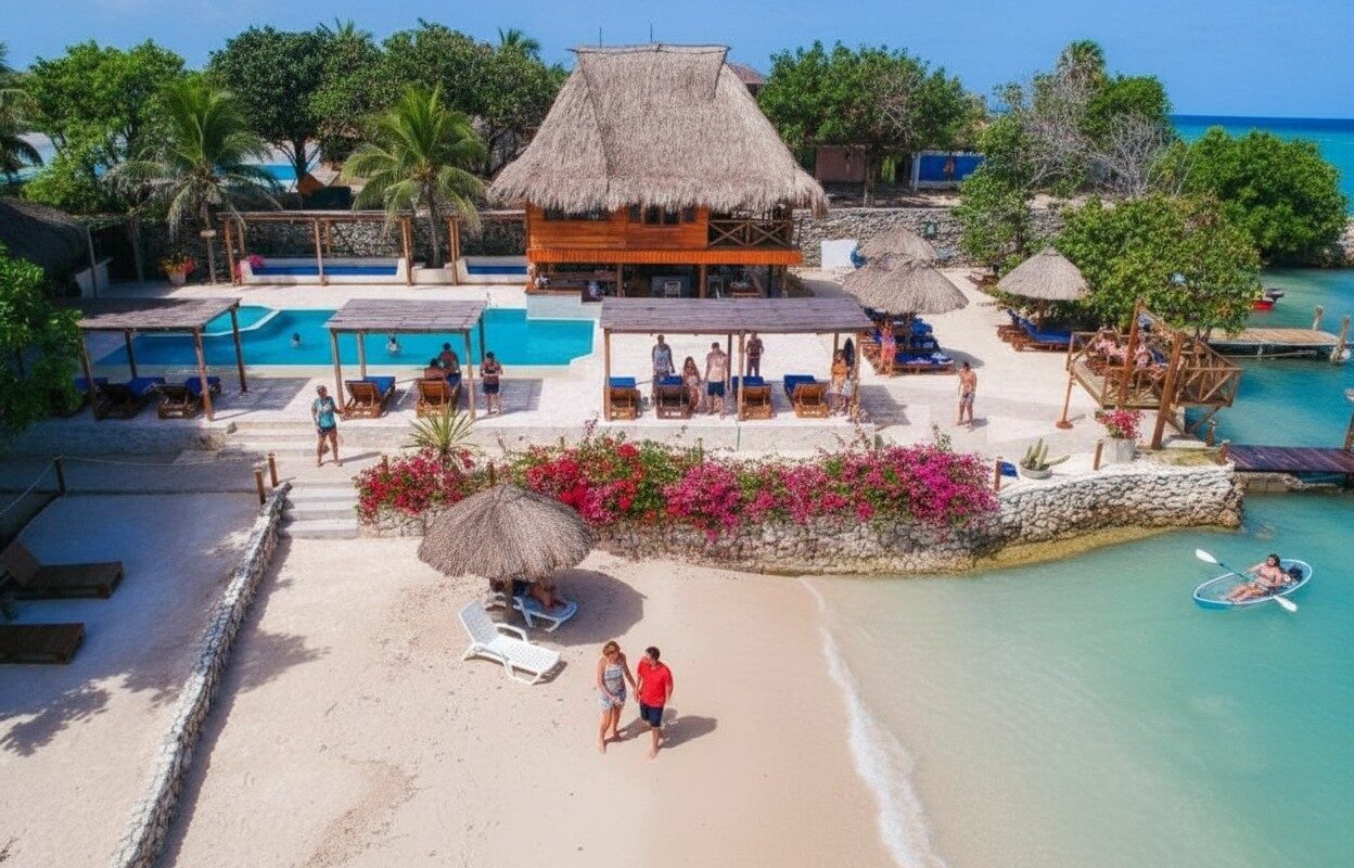 Rosario Islands Hotels